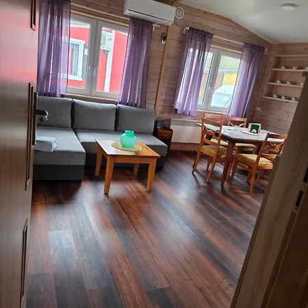 Campsite Letniskowy - Niebieski Caloroczny Rzeczenica