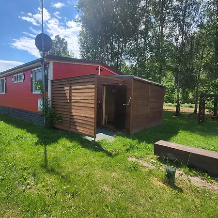 Letniskowy - Niebieski Caloroczny Campsite