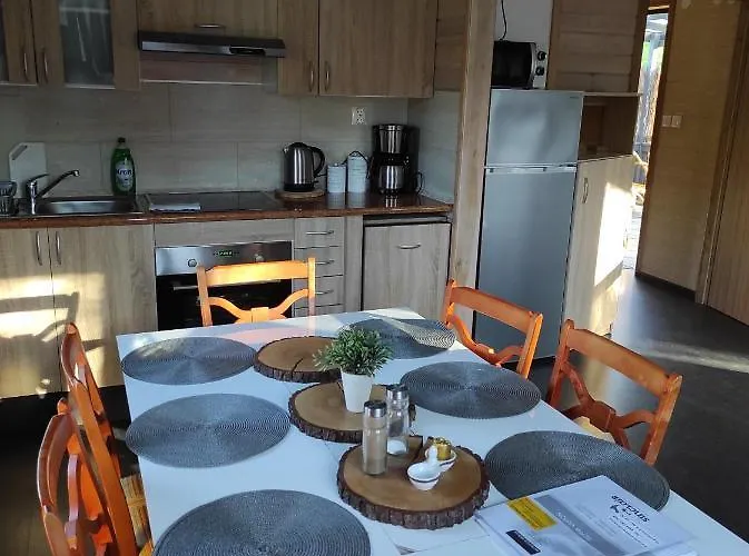 Letniskowy - Niebieski Całoroczny Kemping *