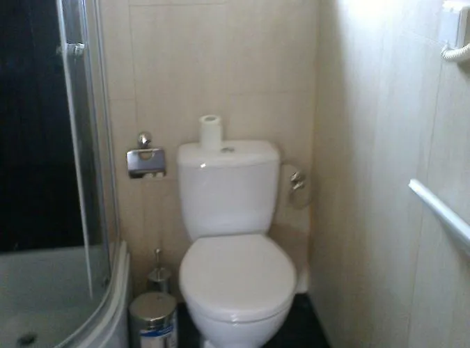 Letniskowy - Niebieski Całoroczny Kemping Rzeczenica